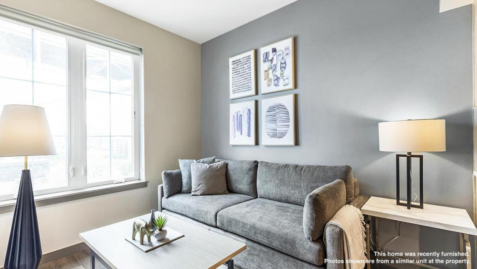Landing Modern With Amazing Amenities Apartment